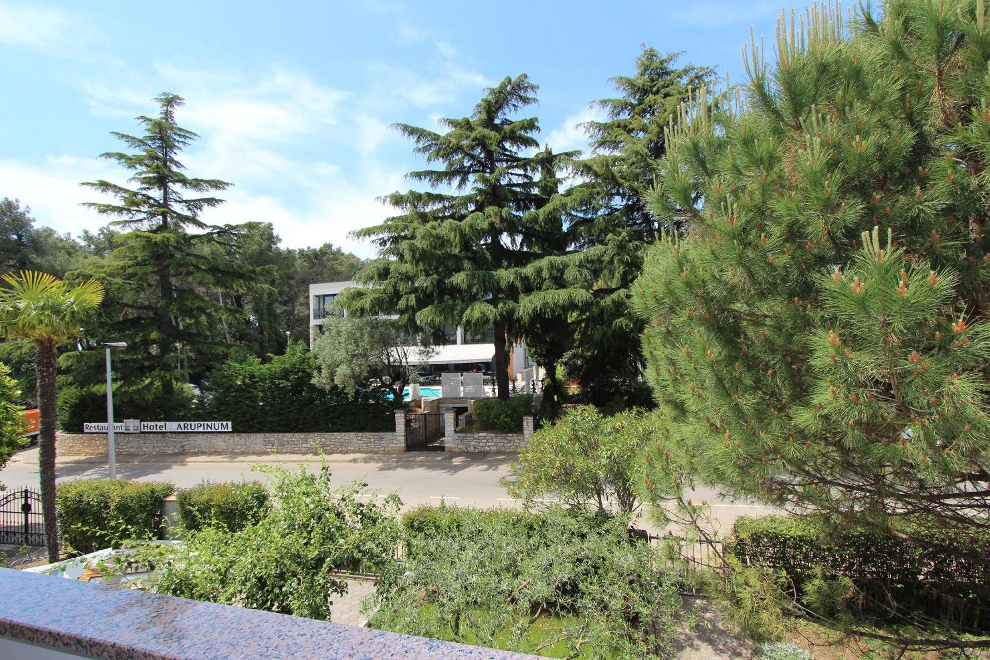 Apartments Godena Rovinj Exterior photo
